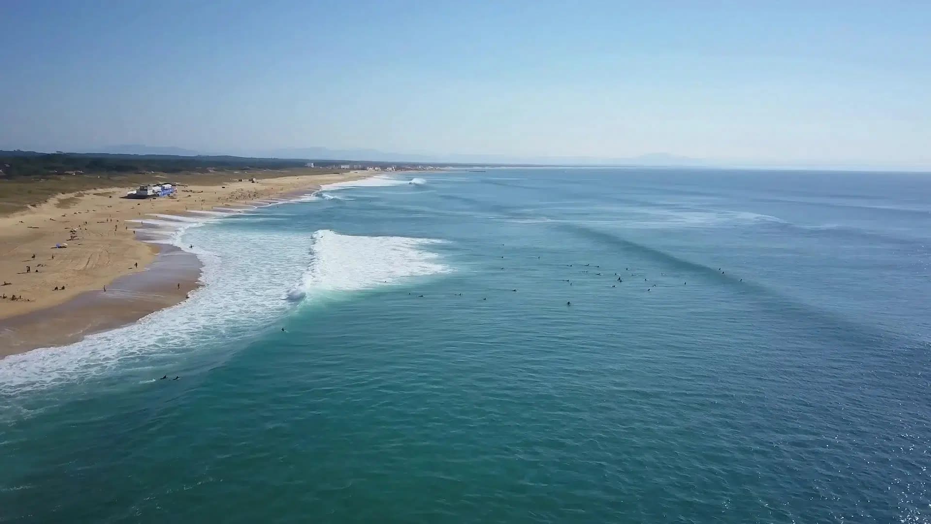 Vagues a Seignosse, Concept Camp